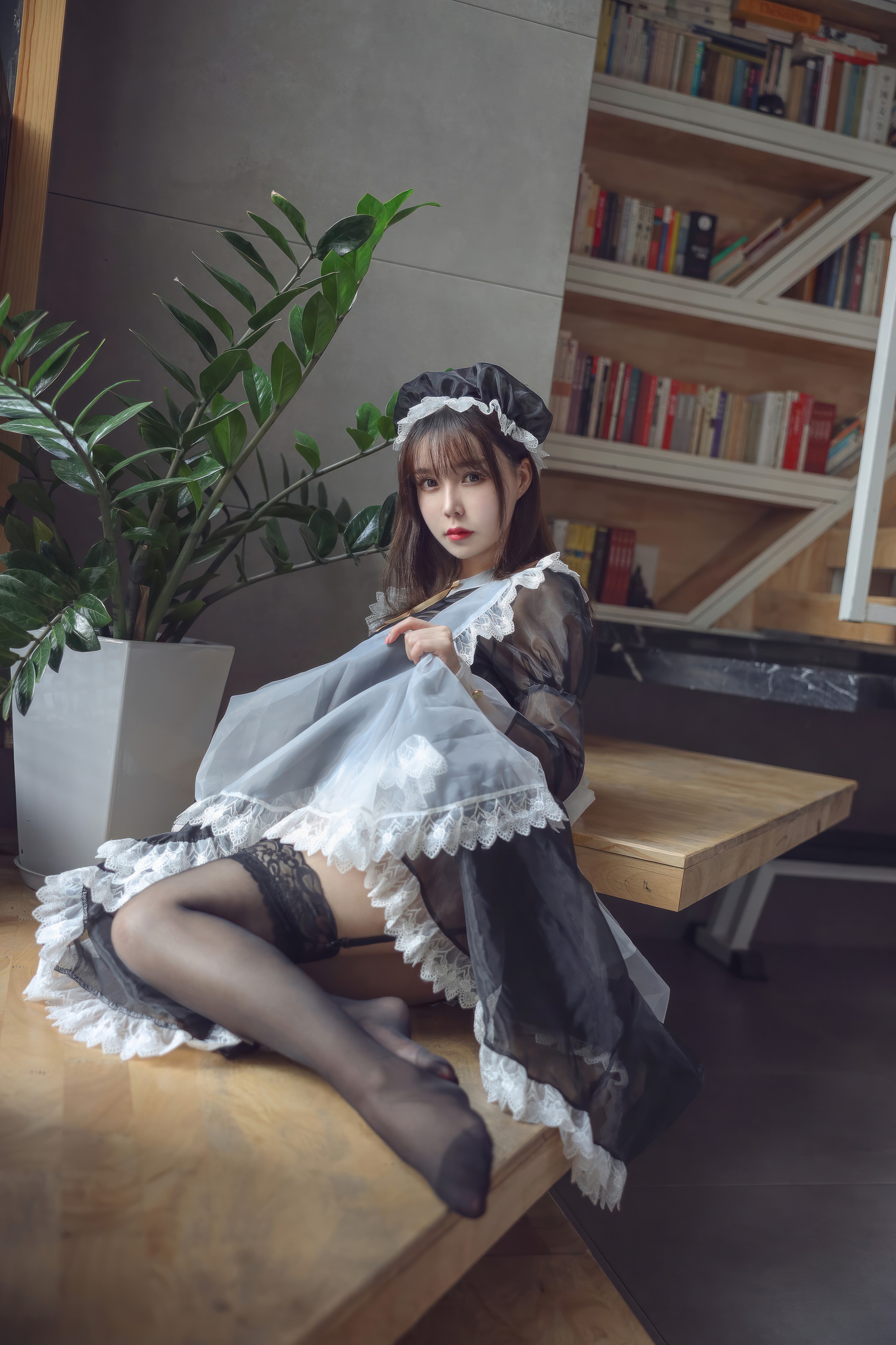 图片[1]-亚马逊鲶鱼 – NO.029 黑色透明女仆[33P]-XikXak